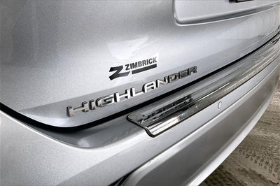 2021 Toyota Highlander Hybrid Platinum