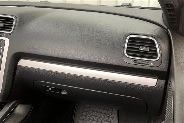 2014 Volkswagen Eos Base