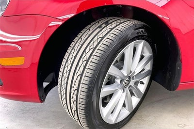 2014 Volkswagen Eos Base