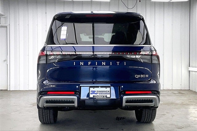 2026 INFINITI QX80 LUXE