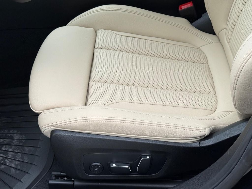 2026 BMW 330i 330i xDrive