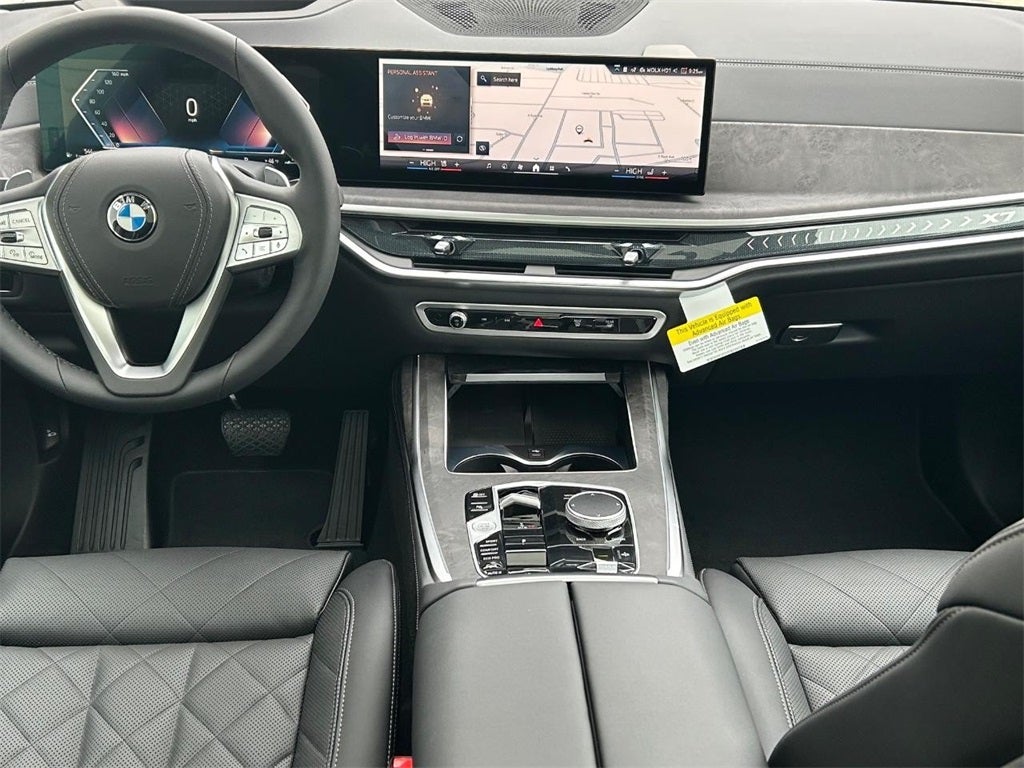 2025 BMW X7 xDrive40i