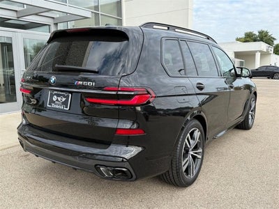 2026 BMW X7 M60i