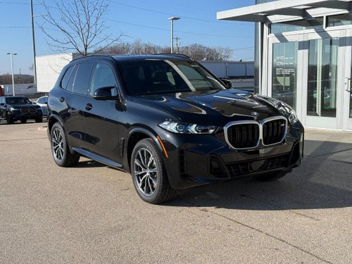 2026 BMW X5 M60i