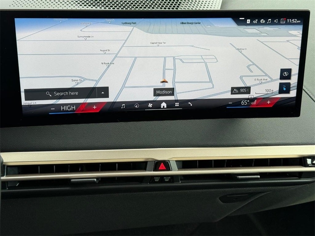 2026 BMW iX xDrive60