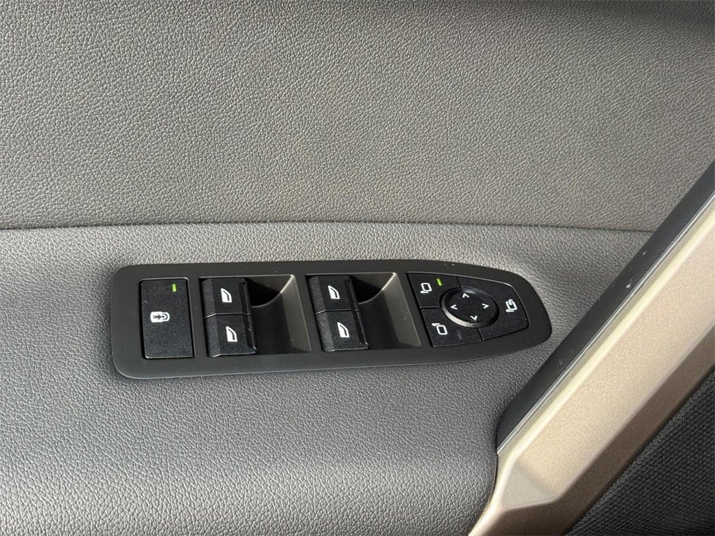 2026 BMW iX xDrive60