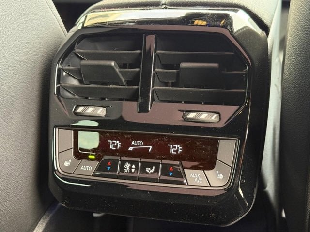 2026 BMW iX xDrive60