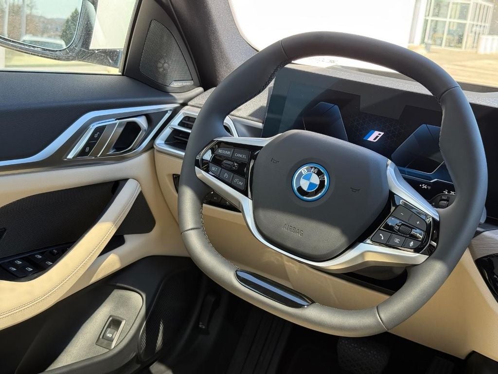 2026 BMW i4 xDrive40
