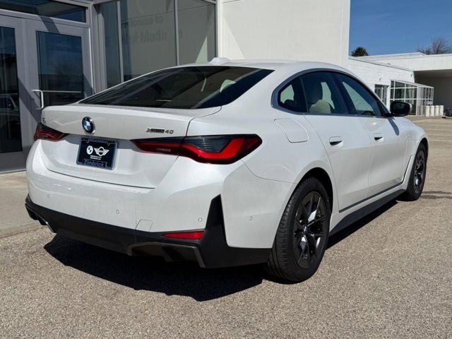 2026 BMW i4 xDrive40