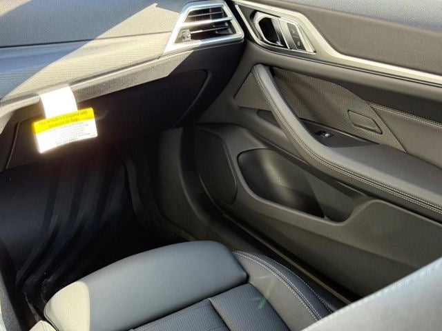 2026 BMW i4 xDrive40