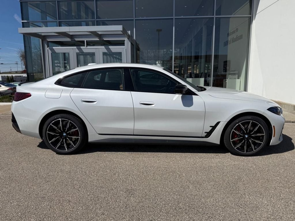 2026 BMW i4 xDrive40