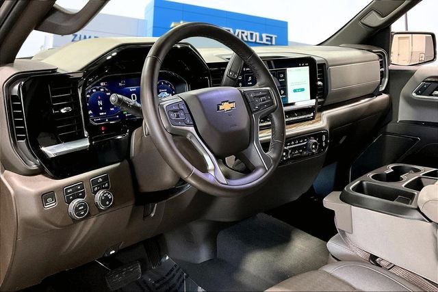 2024 Chevrolet Silverado 1500 LT LT1