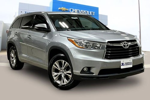 2016 Toyota Highlander LE Plus V6