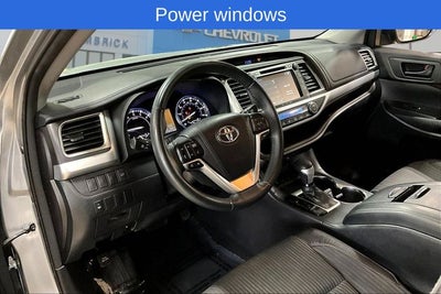 2016 Toyota Highlander LE Plus V6