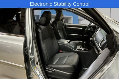 2016 Toyota Highlander LE Plus V6