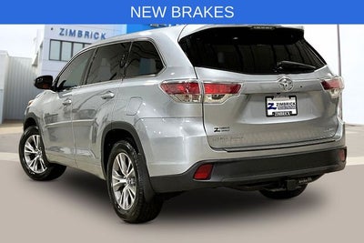 2016 Toyota Highlander LE Plus V6