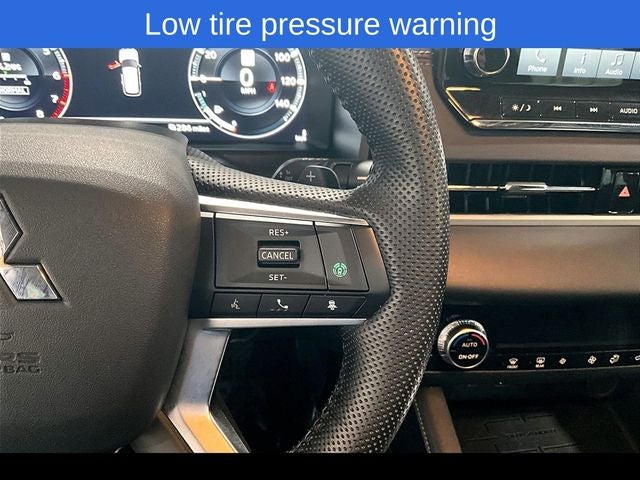 2023 Mitsubishi Outlander SE Black Edition