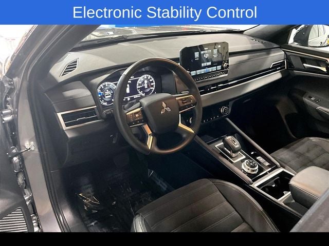 2023 Mitsubishi Outlander SE Black Edition