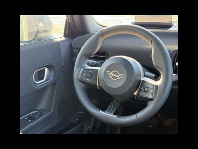 2026 MINI 2 DOOR SIGNATURE PLUS