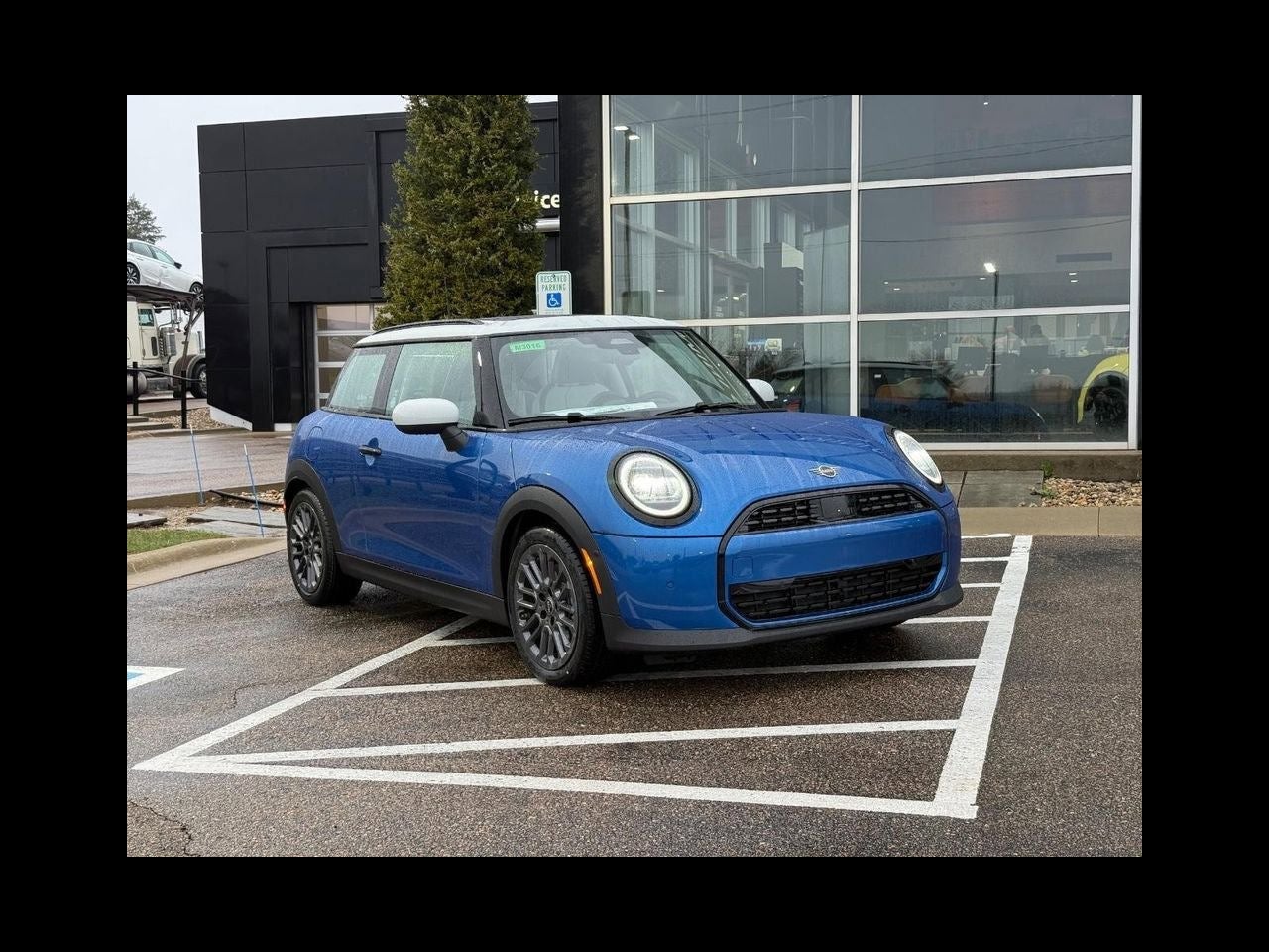 2026 MINI 2 DOOR SIGNATURE PLUS