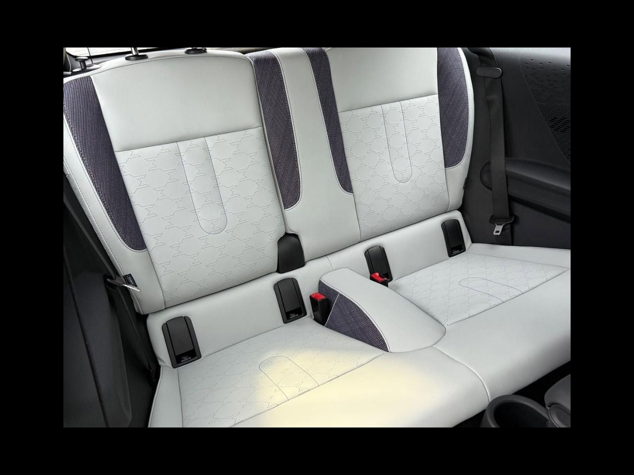 2026 MINI 2 DOOR SIGNATURE PLUS