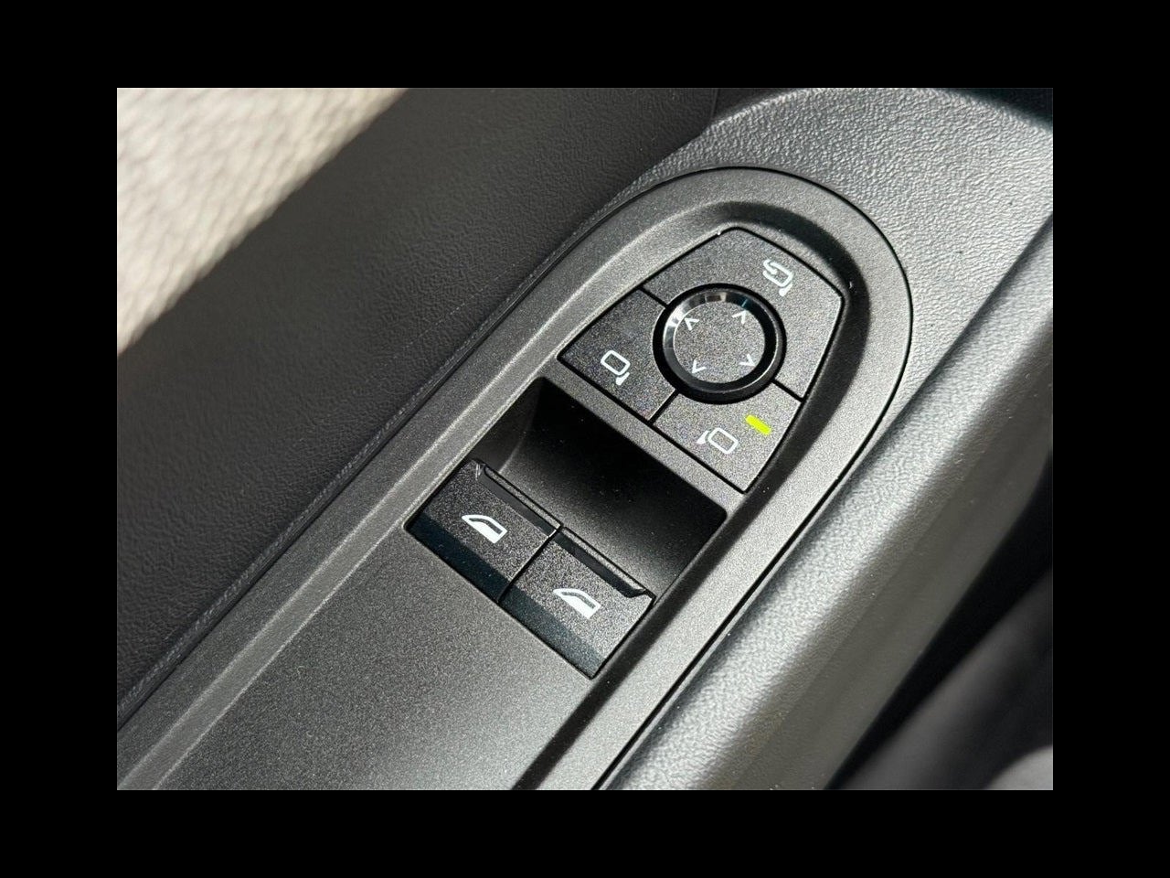 2026 MINI 2 DOOR SIGNATURE PLUS