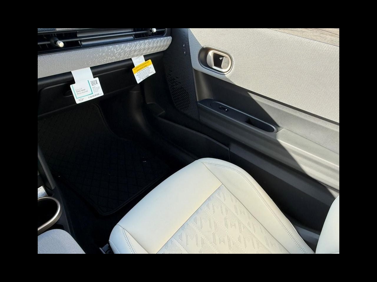 2026 MINI CONVERTIBLE SIGNATURE PLUS