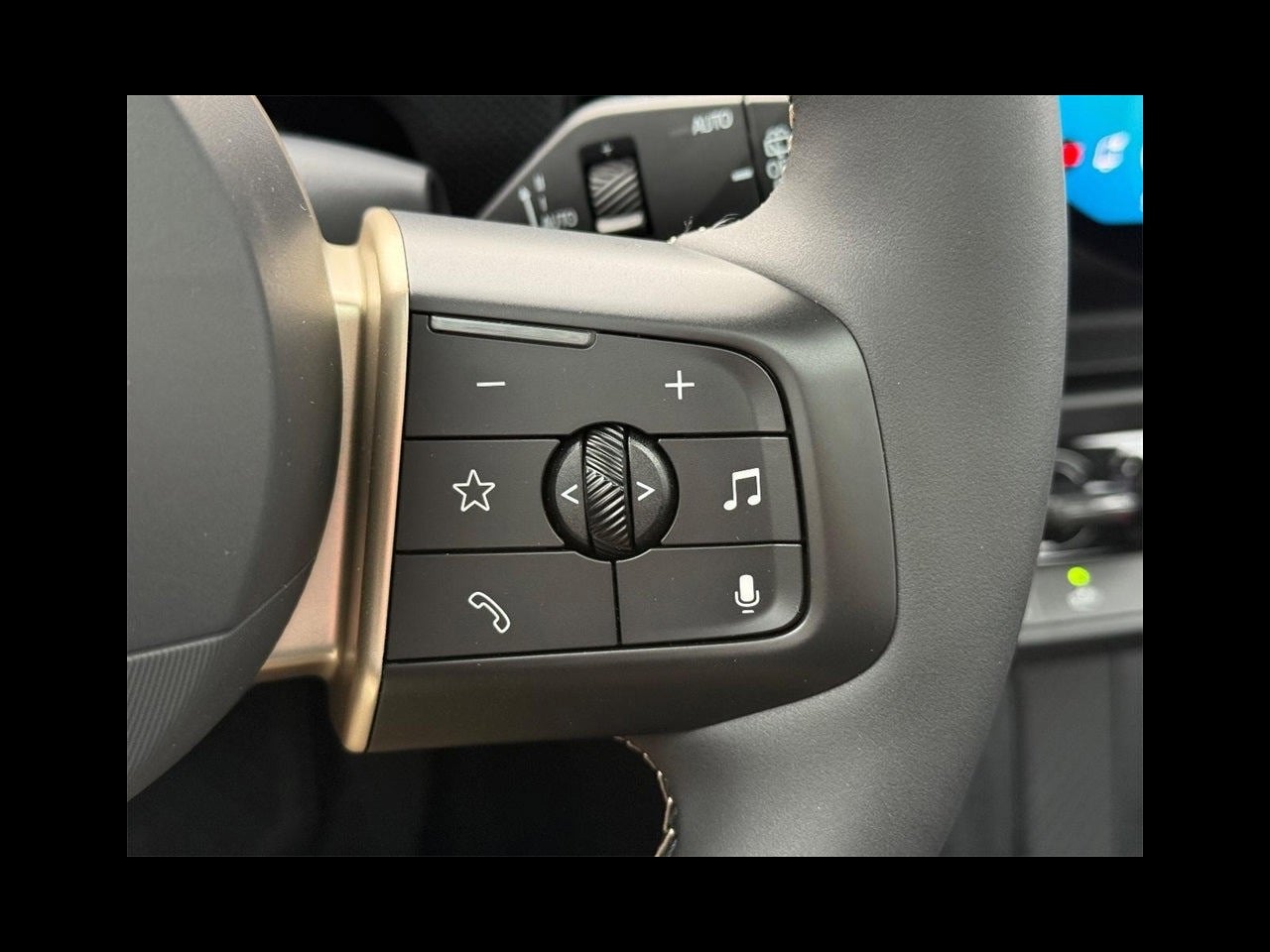 2026 MINI 2 DOOR ICONIC