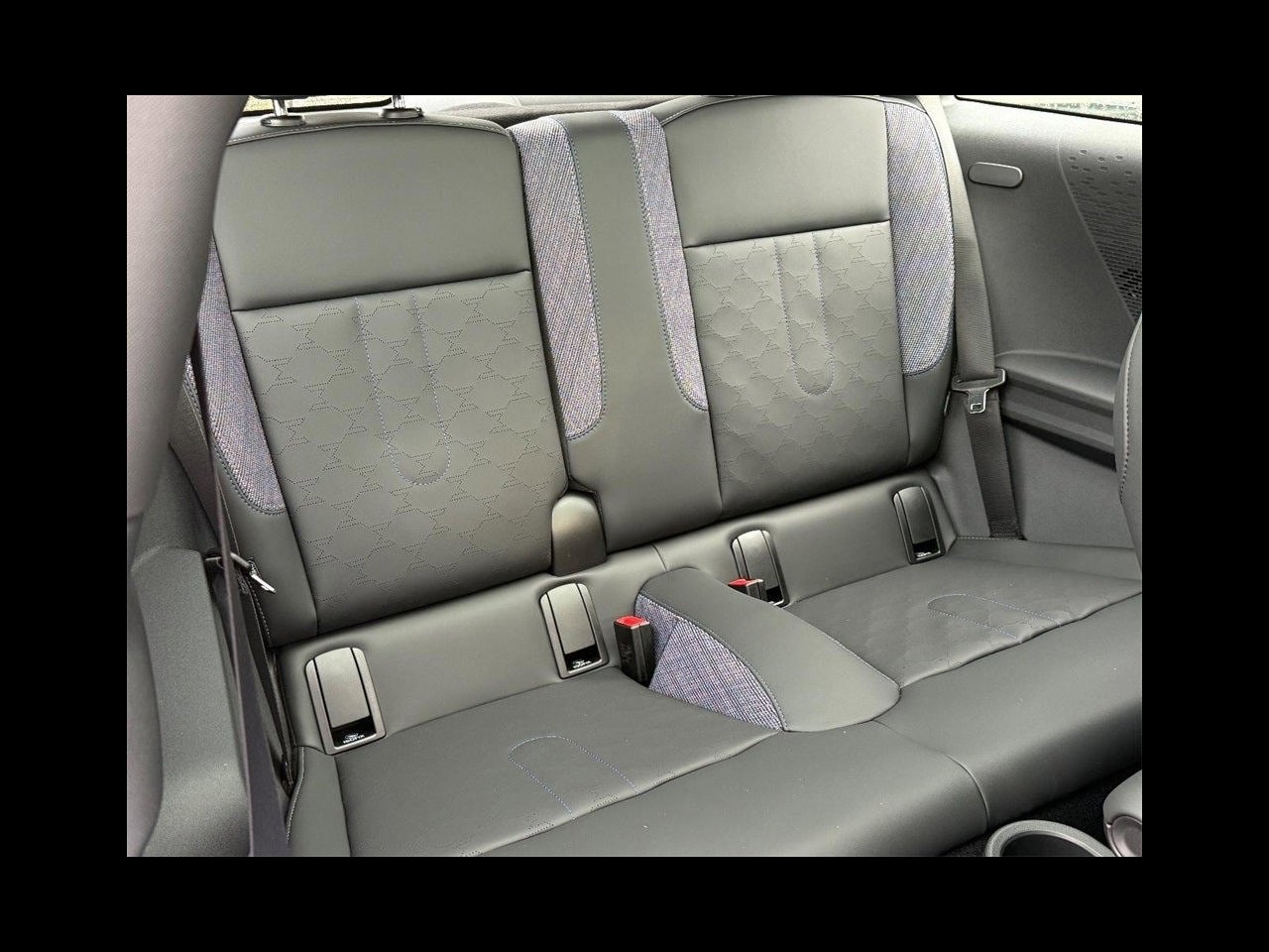 2026 MINI 2 DOOR ICONIC