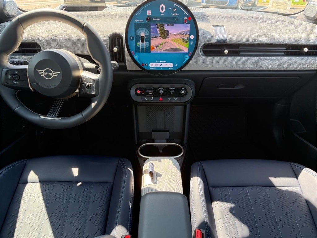 2025 MINI HARDTOP 2 DOOR Signature Plus