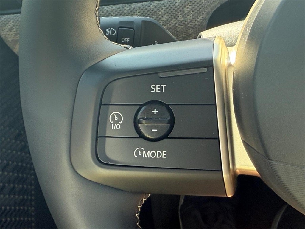 2025 MINI HARDTOP 2 DOOR Signature Plus