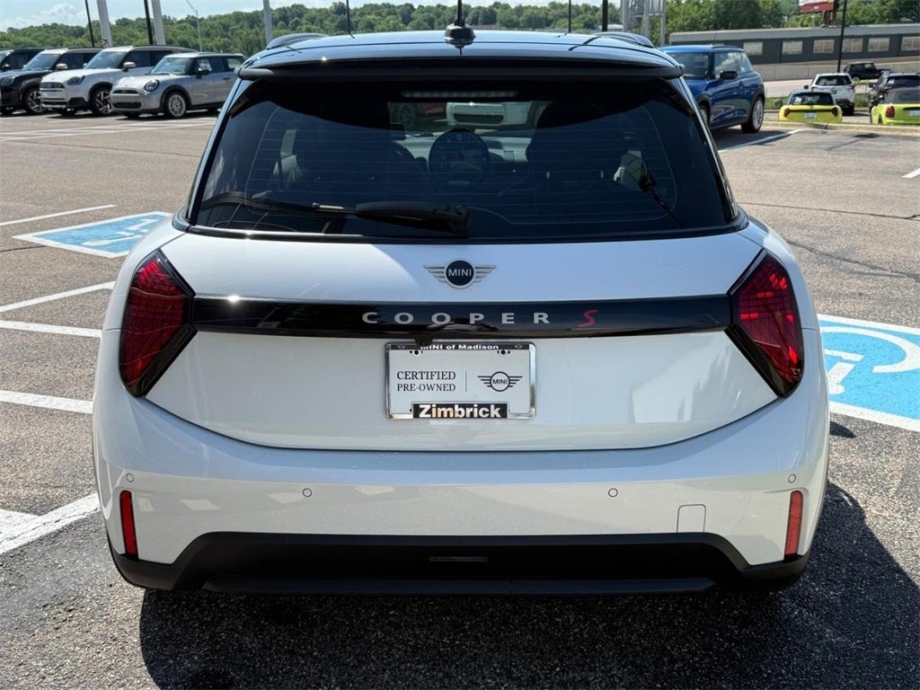 2025 MINI HARDTOP 2 DOOR Signature Plus