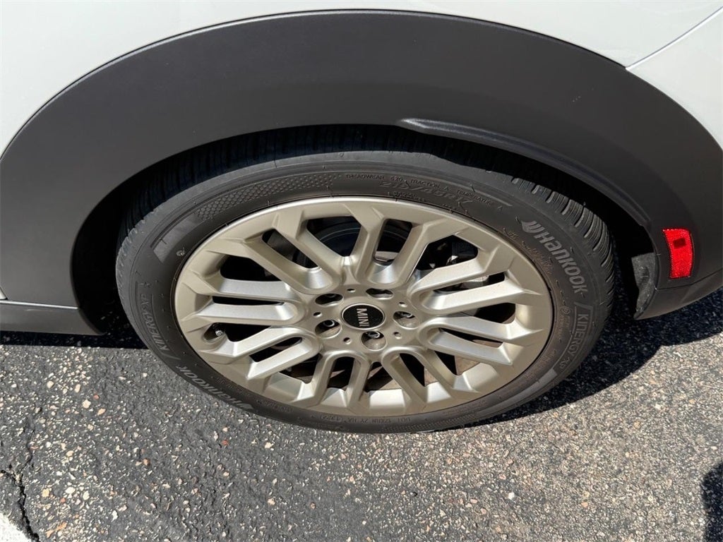 2025 MINI HARDTOP 2 DOOR Signature Plus