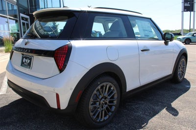 2025 MINI HARDTOP 2 DOOR Signature Plus