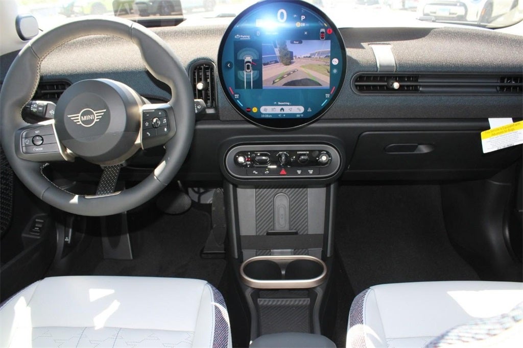 2025 MINI HARDTOP 2 DOOR Signature Plus