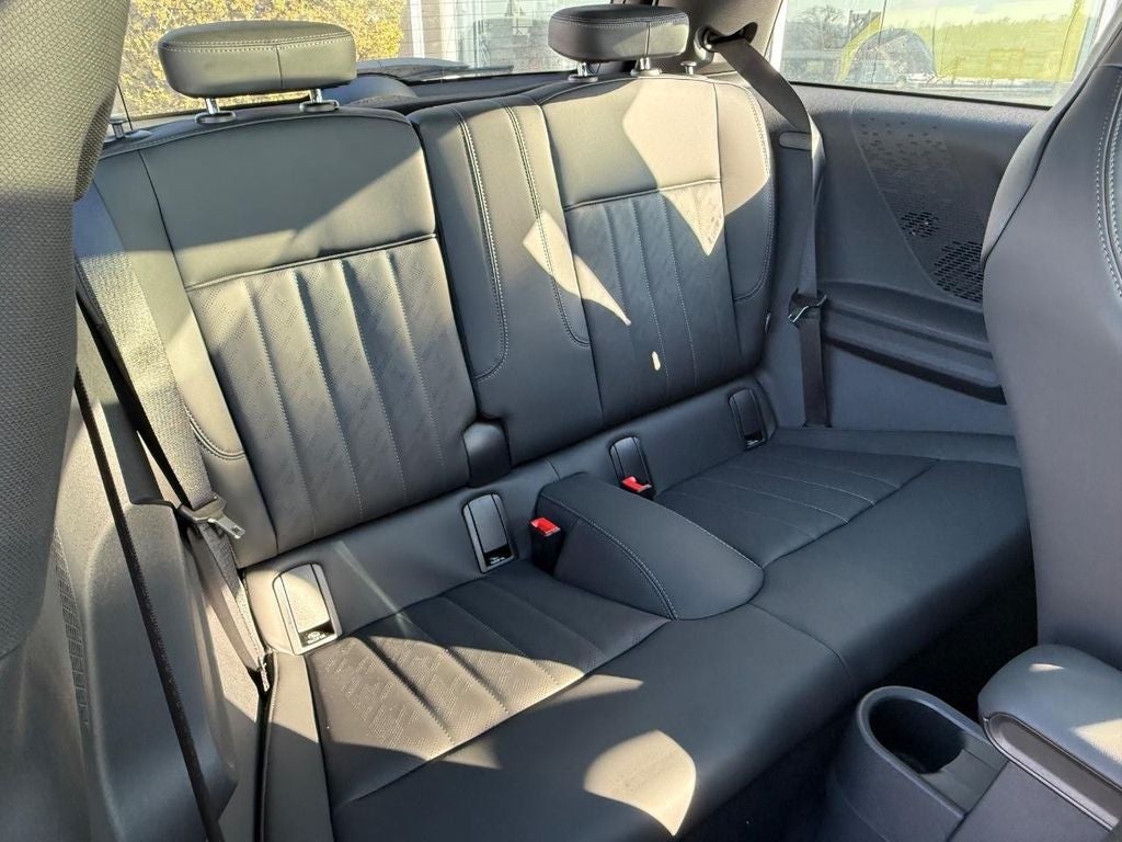 2026 MINI 2 DOOR ICONIC