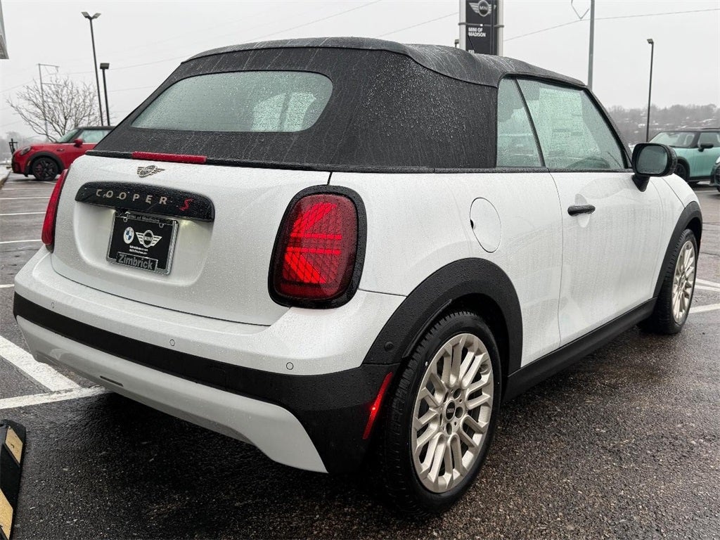 2026 MINI CONVERTIBLE ICONIC