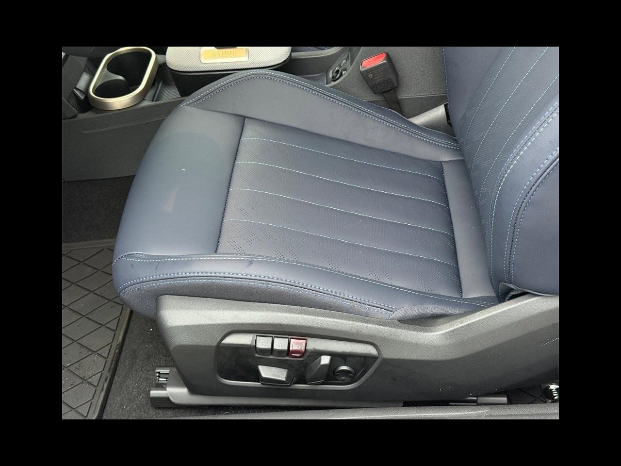 2026 MINI CONVERTIBLE ICONIC