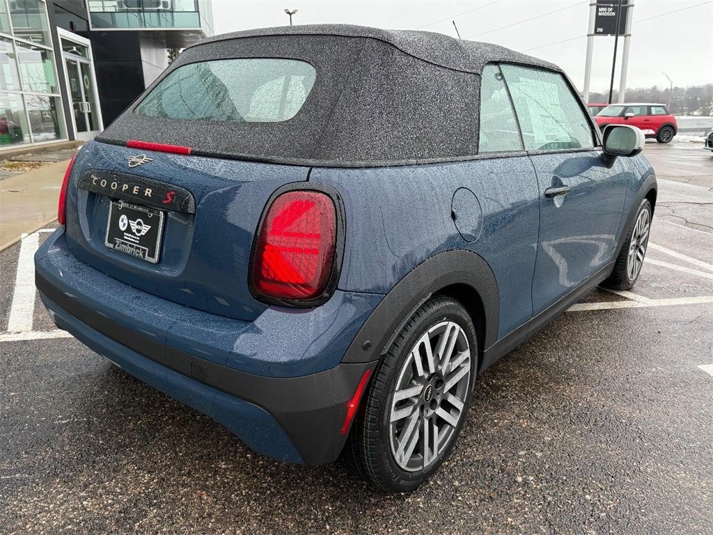 2026 MINI CONVERTIBLE SIGNATURE PLUS
