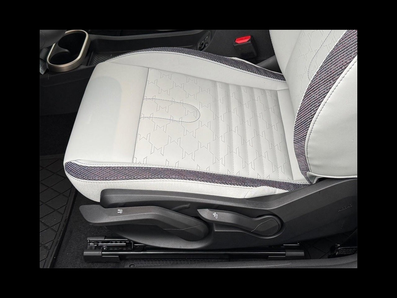 2026 MINI CONVERTIBLE SIGNATURE PLUS