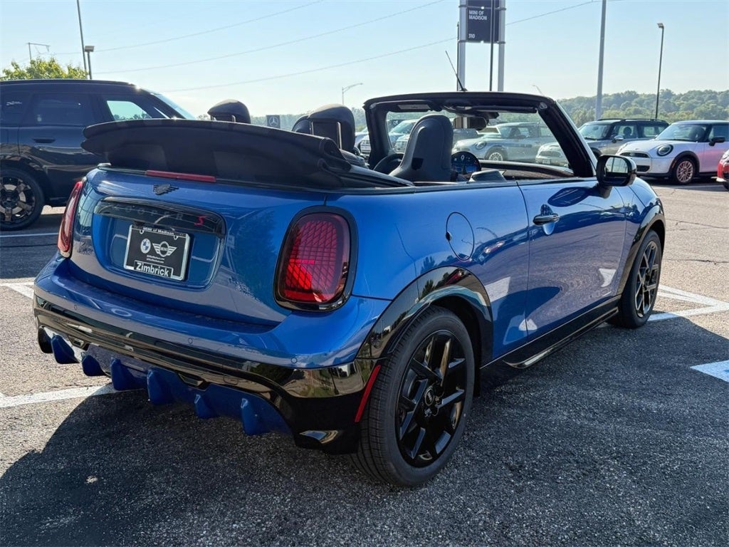 2026 MINI CONVERTIBLE ICONIC
