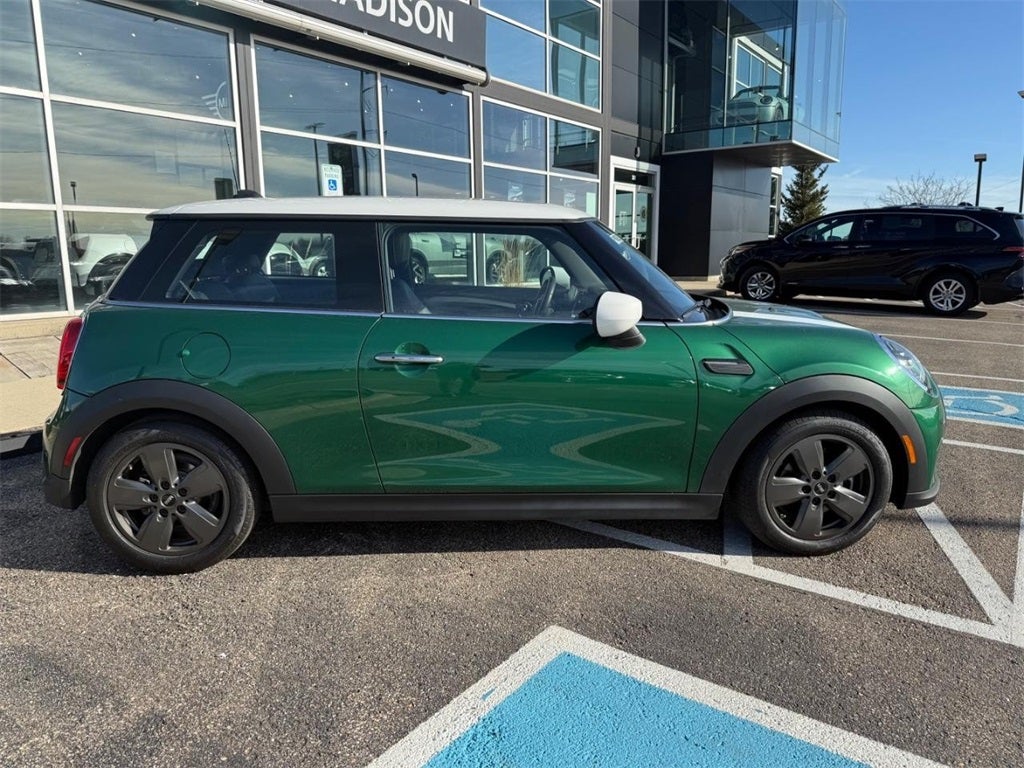2022 MINI HARDTOP 2 DOOR SIGNATURE