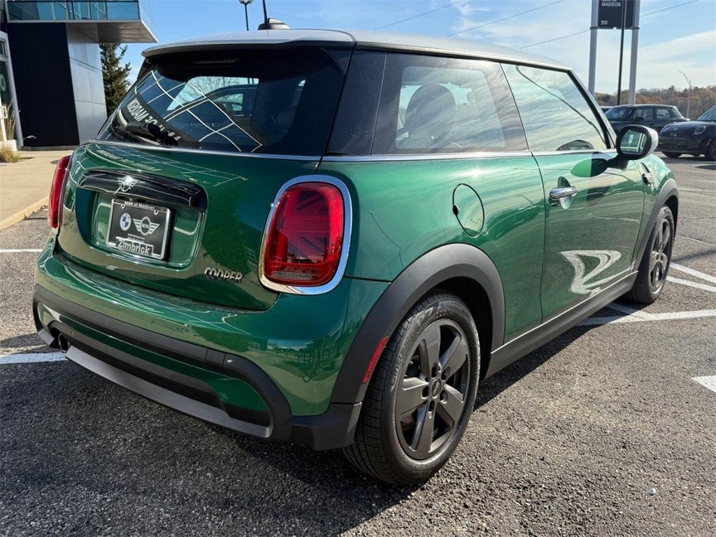 2022 MINI HARDTOP 2 DOOR SIGNATURE