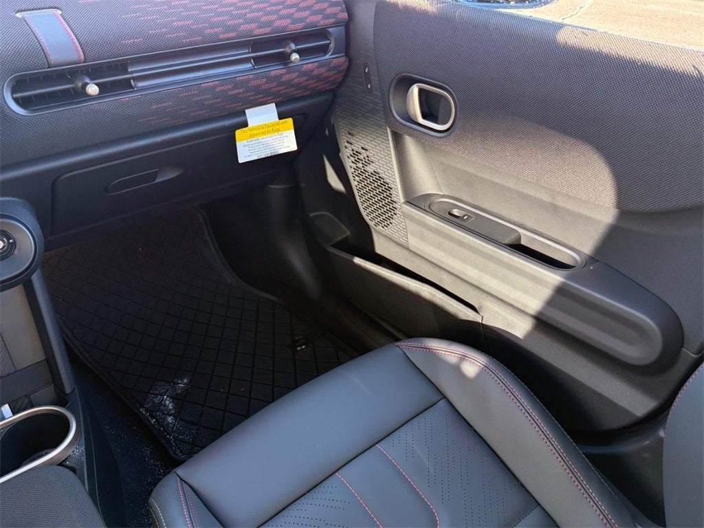 2026 MINI 4 DOOR ICONIC