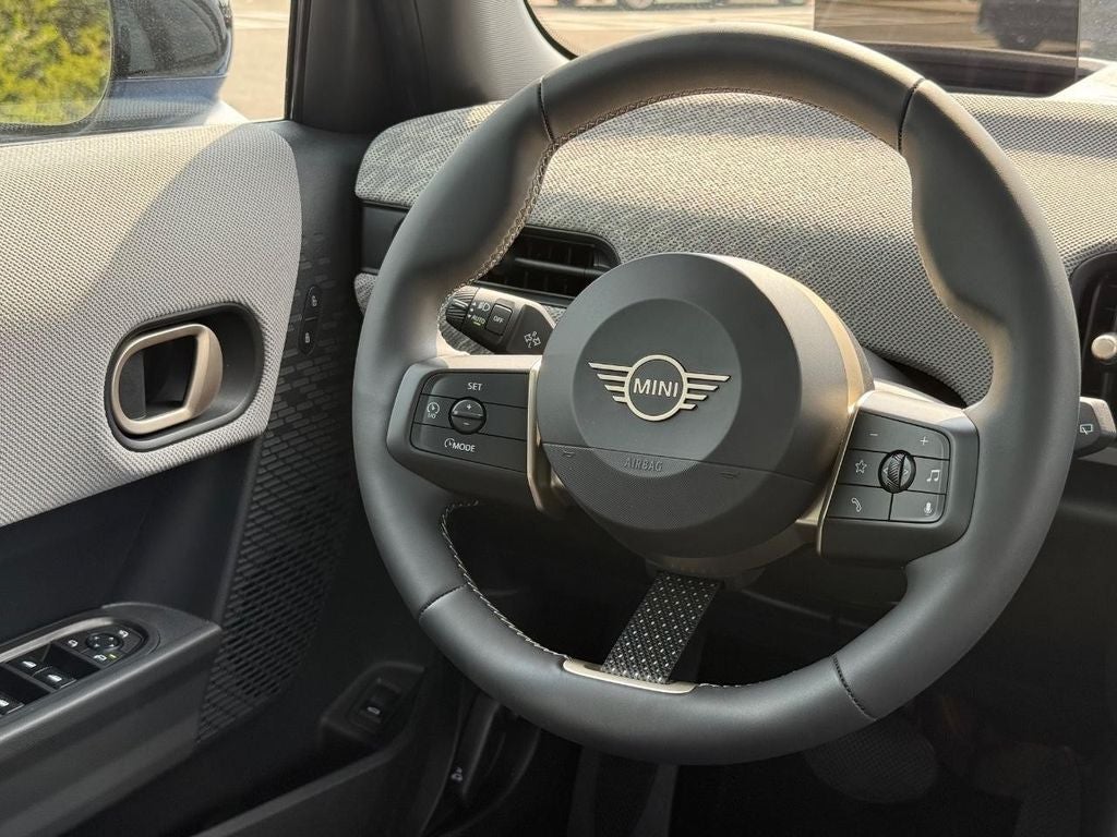 2026 MINI 4 DOOR SIGNATURE PLUS