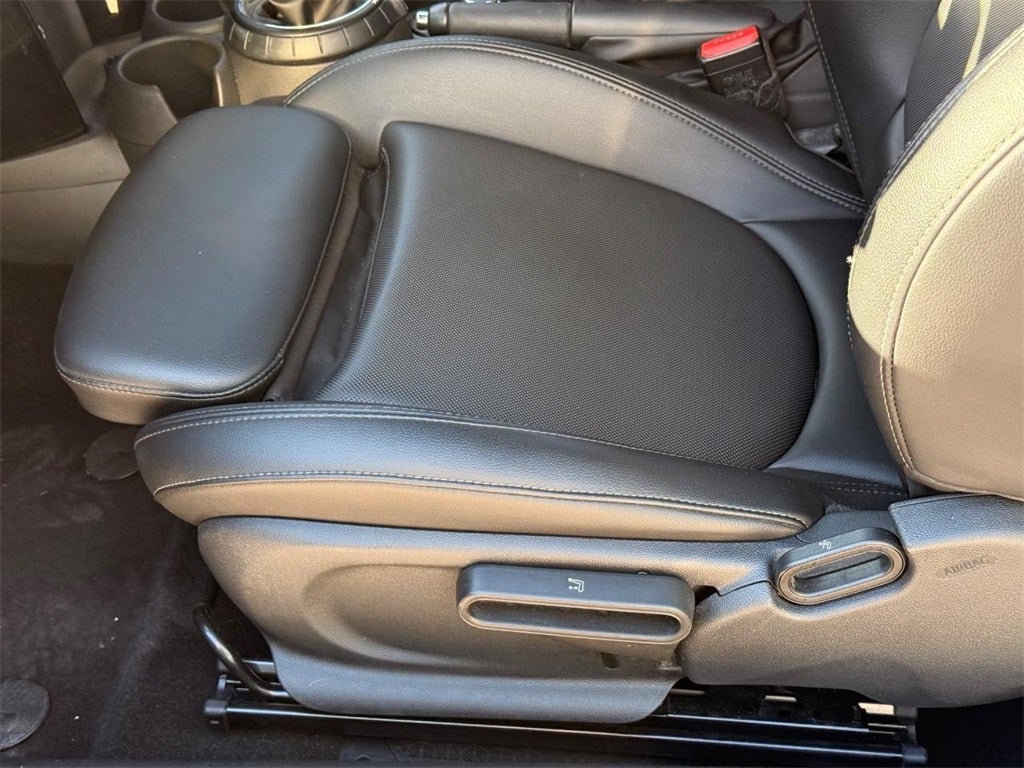 2016 MINI Cooper S Base