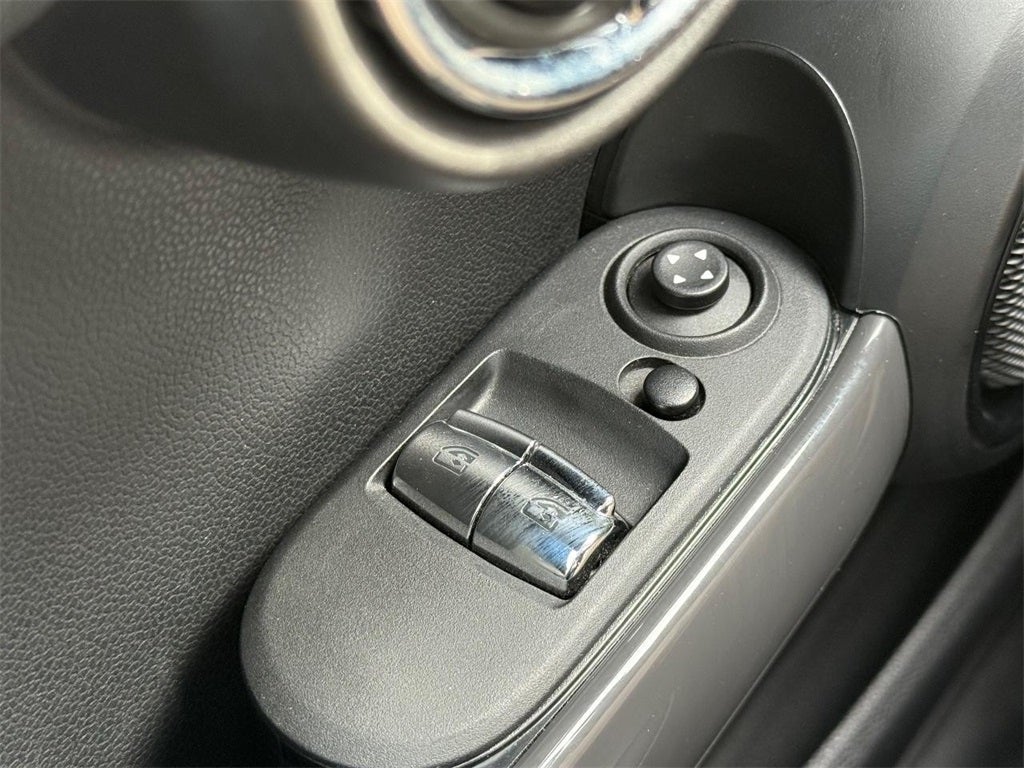 2018 MINI HARDTOP 2 DOOR Base