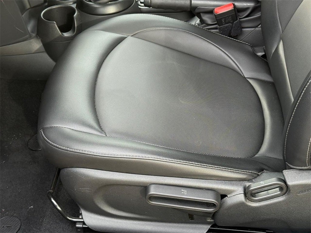 2018 MINI HARDTOP 2 DOOR Base