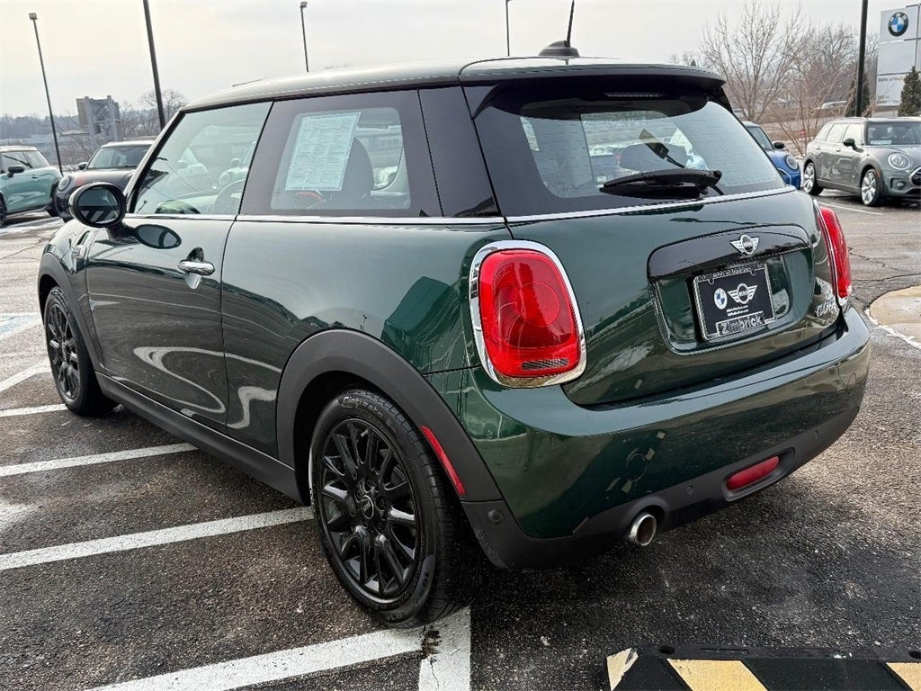 2018 MINI HARDTOP 2 DOOR Base