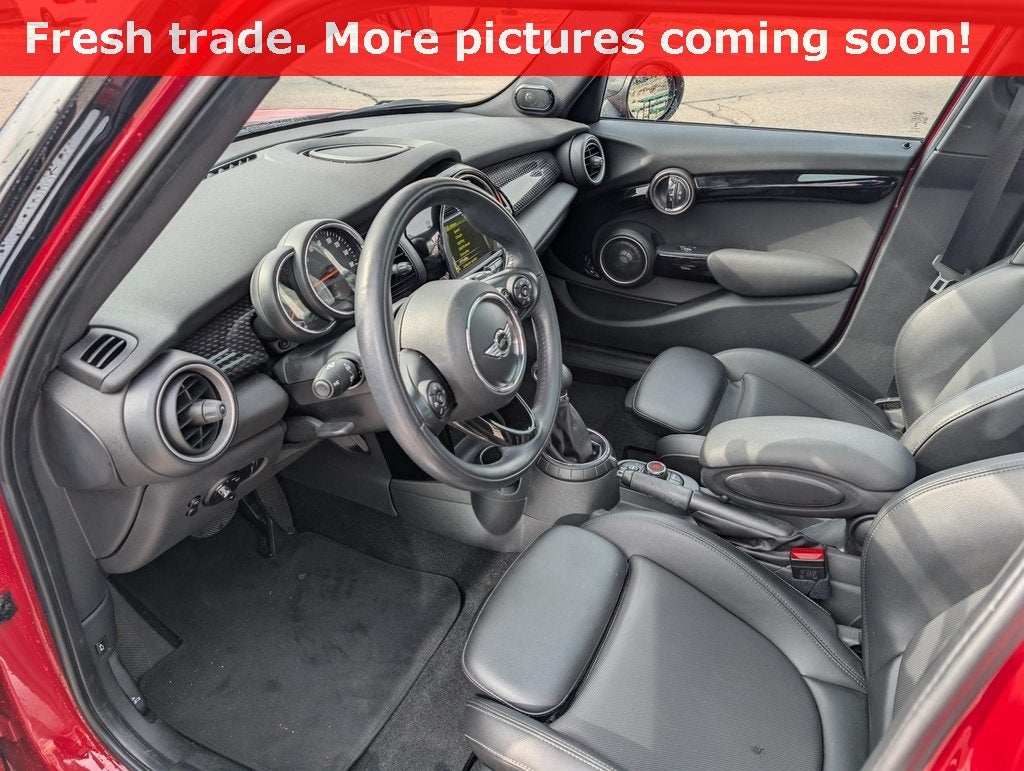 2015 MINI HARDTOP 4 DOOR Base